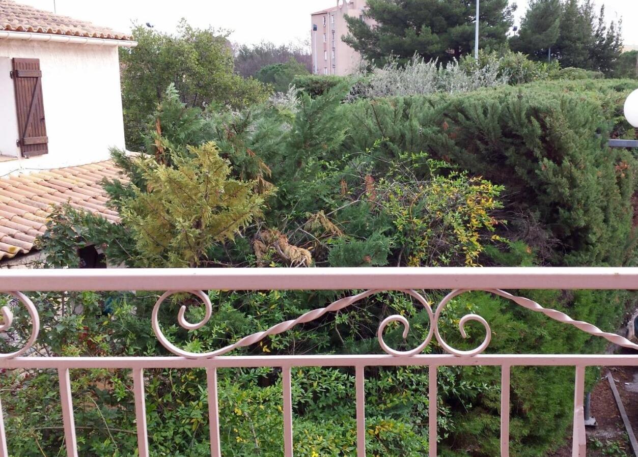 La Garde : Joli Studio Dans Residence エクステリア 写真