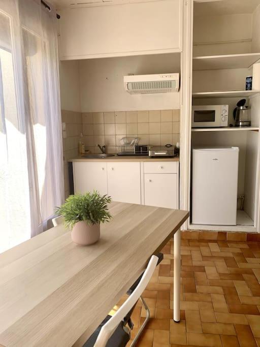 La Garde : Joli Studio Dans Residence エクステリア 写真